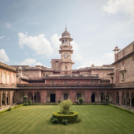Umed Bhawan Palace, Kotah Exteriör bild