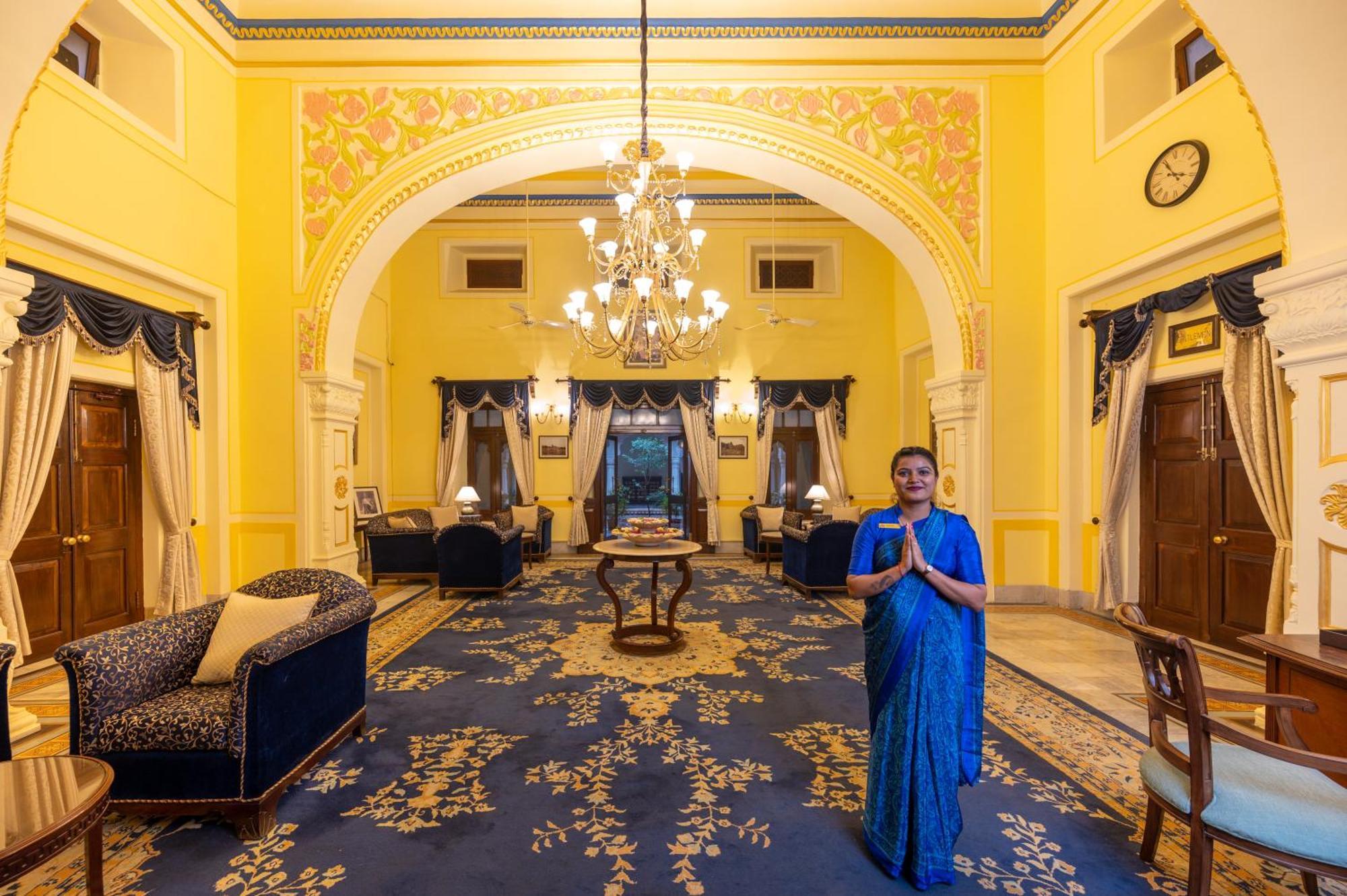 Umed Bhawan Palace, Kotah Exteriör bild